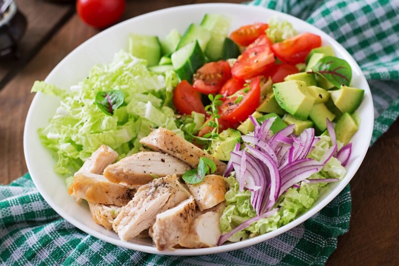 Tuna Fish Salad with Fresh Vegetables