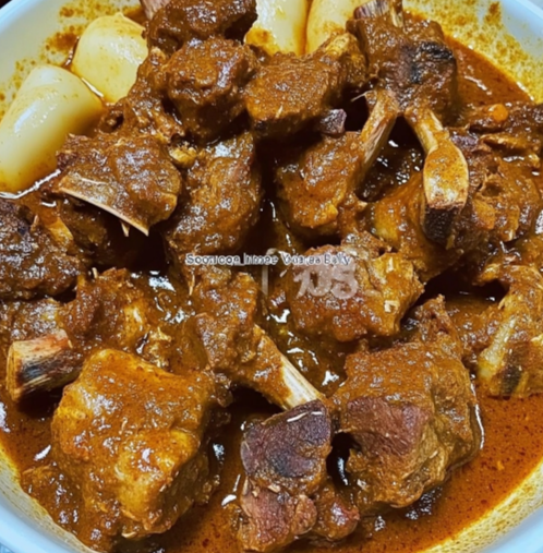 Mutton Curry Recipe with tender pieces of meat in a spiced gravy