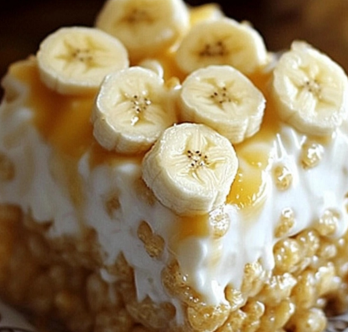 Banana Rice Krispie Treat Cake Recipe - No-Bake Delight