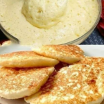 Fluffy flourless pancakes recipe with simple ingredients