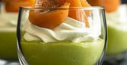 Mousse à l'avocat et au saumon fumé