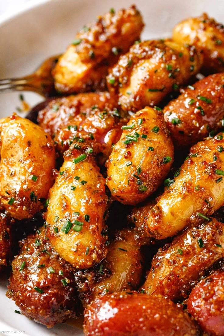 Pommes de Terre Rôties au Beurre, Ail, Moutarde & Herbes