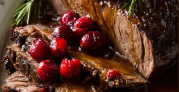 Rôti de Bœuf aux Cranberries & Sauce au Romarin