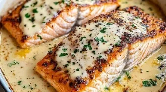 Saumon au four sauce citron & beurre