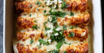 Queso Chicken Enchiladas — Recette Complète